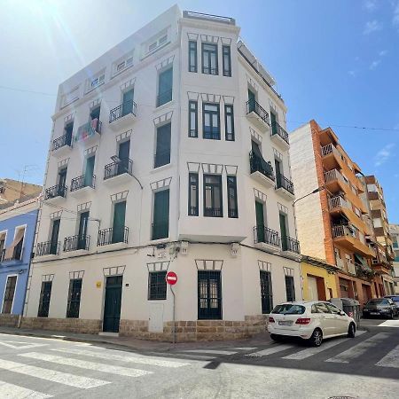 Enamorate De Su Luz Y Encanto Al Lado Del Centro Alicante Esterno foto